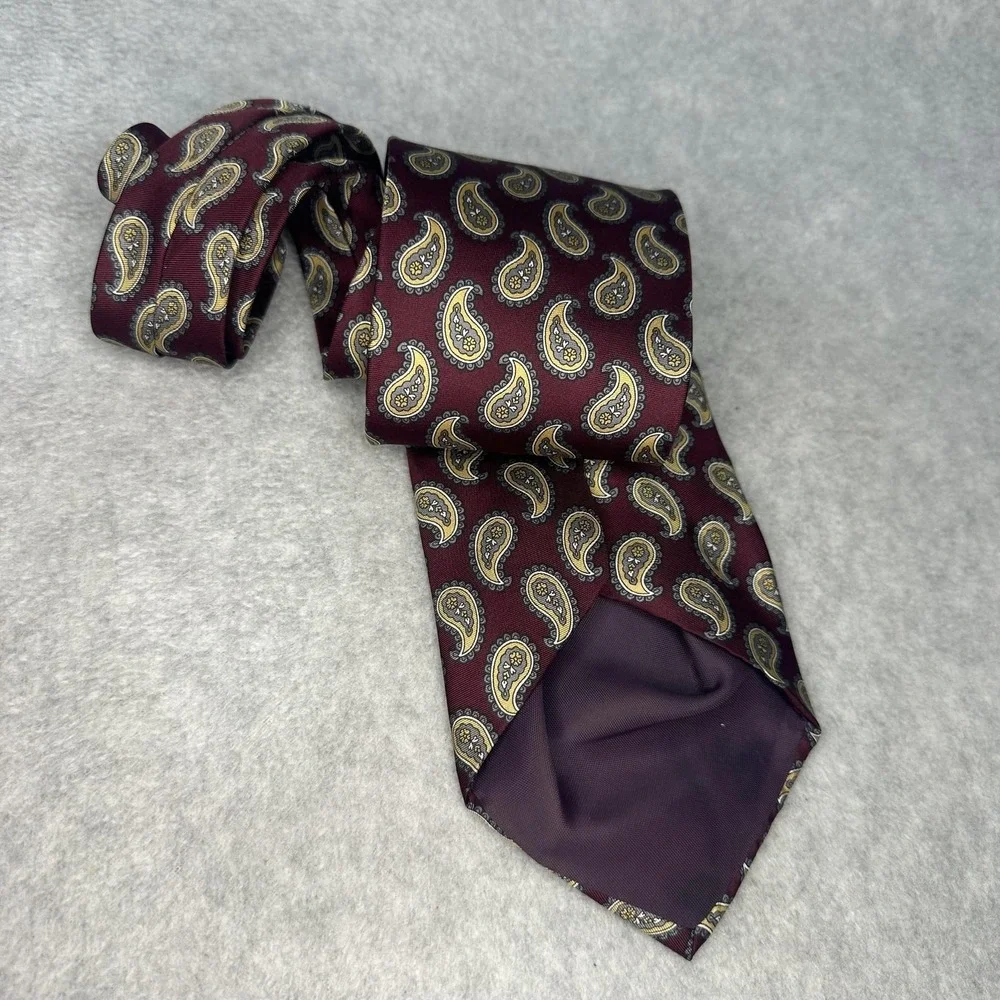 Sheaf & Caber Tie Mens Silk Paisley Burgundy Italian Fabric Made in‎ USA Necktie